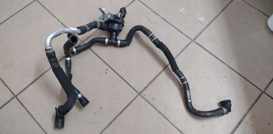 фото №1, Додаткова помпа wody дроти bmw x1 f45 9470972