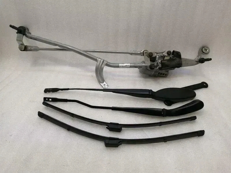 фото №1, Mercedes-benz eqc 2022 моторчик дворник стекло передней / лобовое