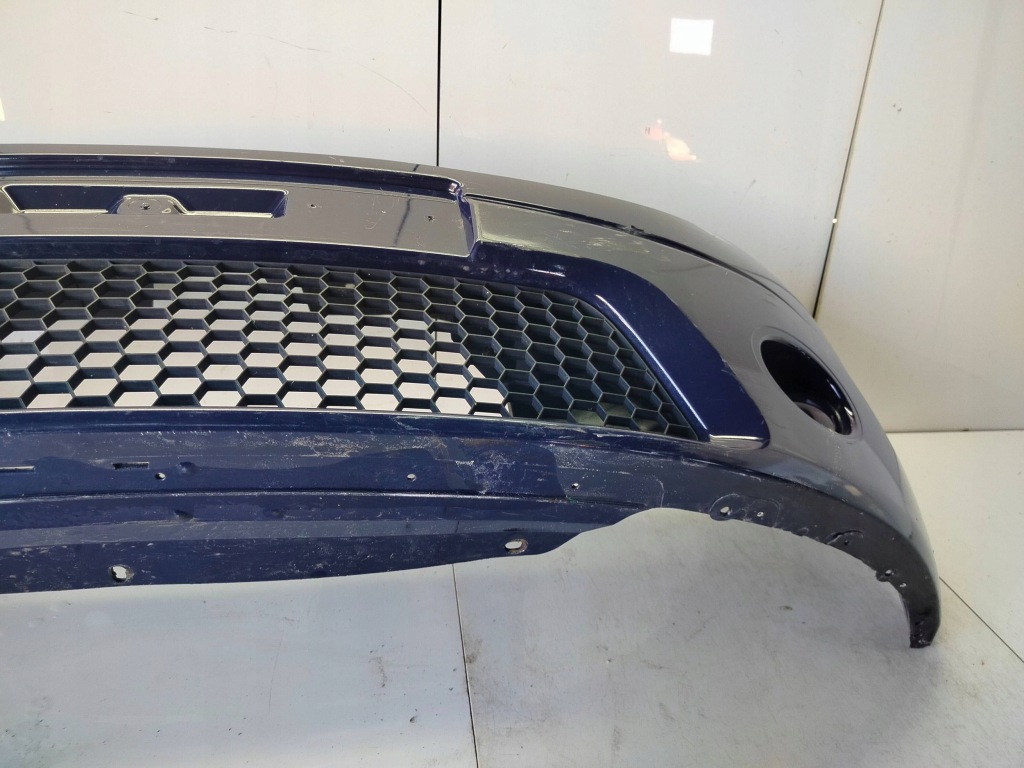 Dacia sandero 1 2008- бампер перед передній 8200526596 Доставка