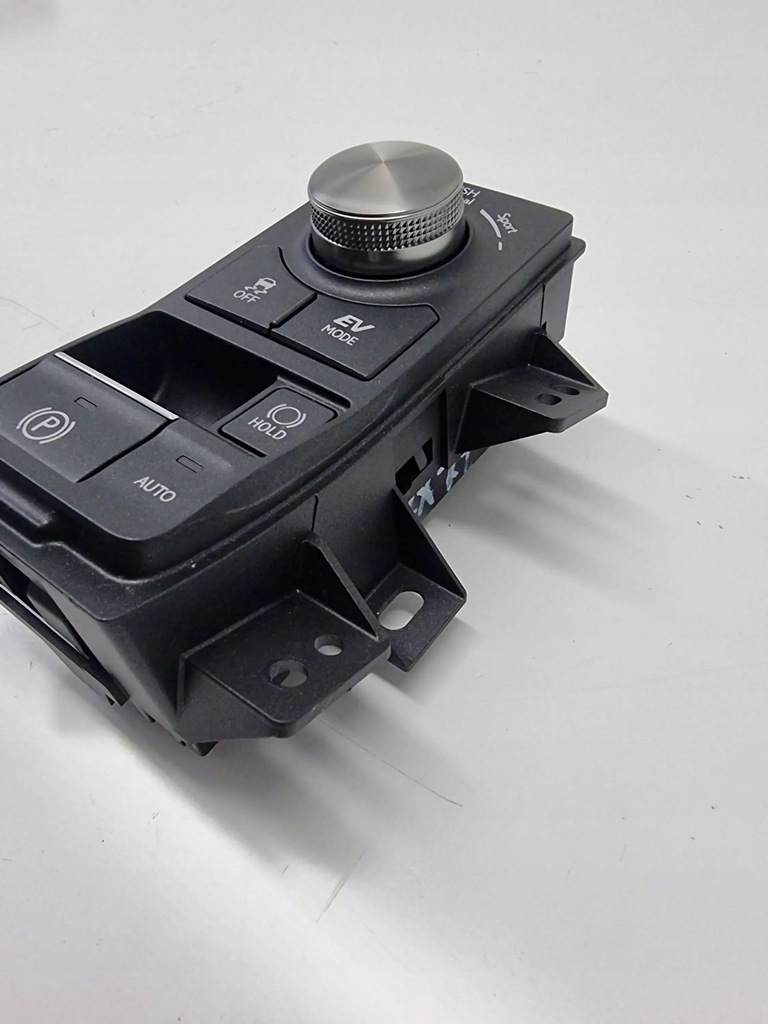 фото №3, Lexus rx 450h 2018 кнопка / выключатель esp