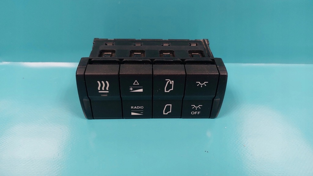 фото №1, Mercedes actros mp4 панель кнопок люк радіо