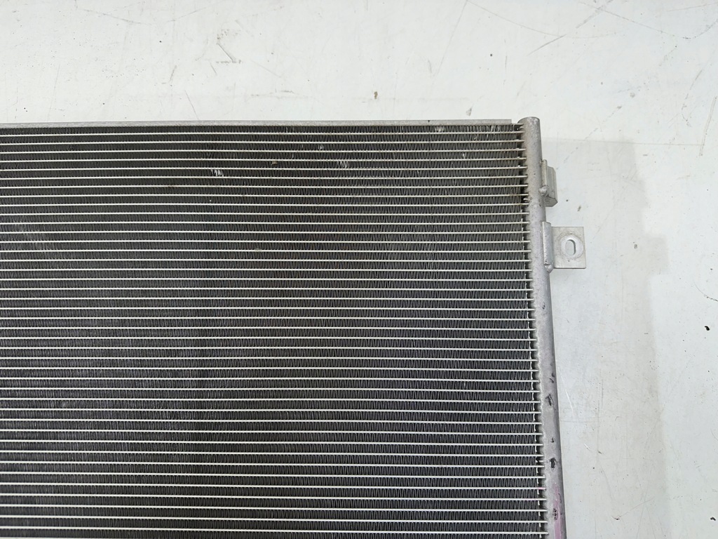 фото №11, Радіатор кондиціонера mg mg4