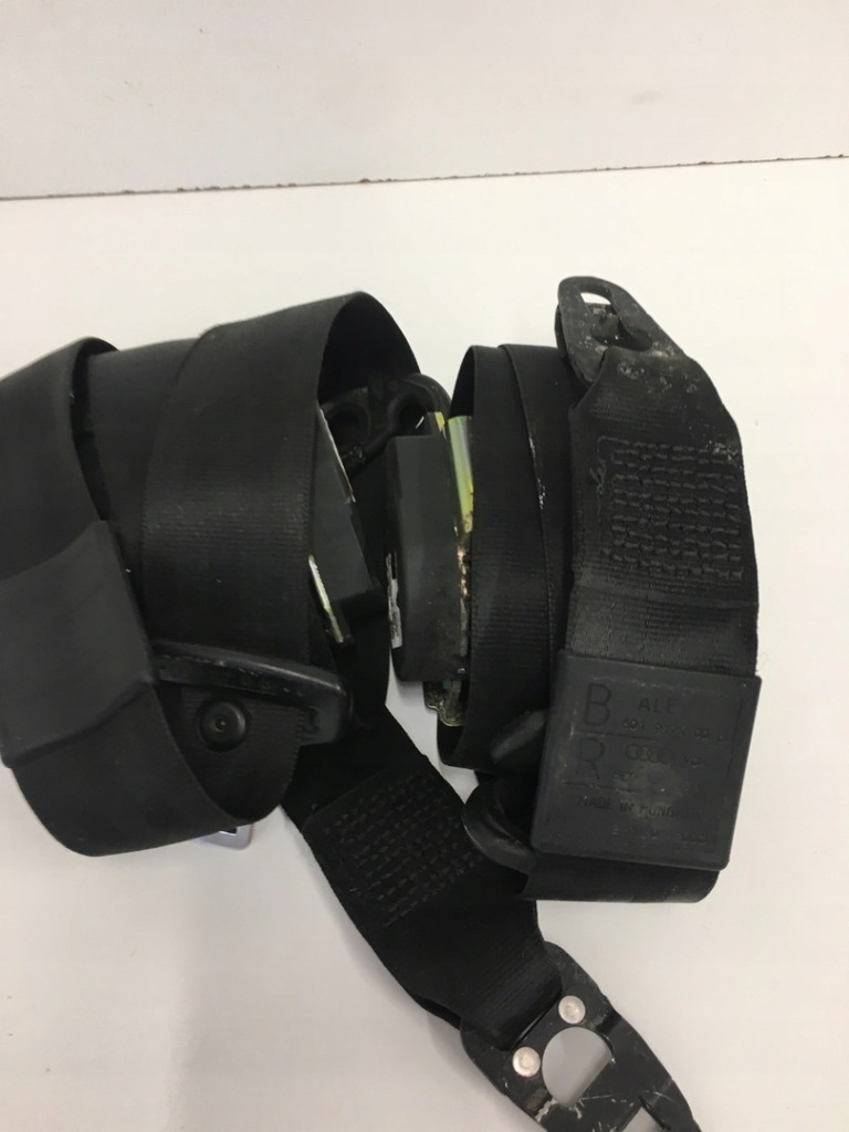 фото №9, Pas безопасности перед правый a4 b7 8e0857706f