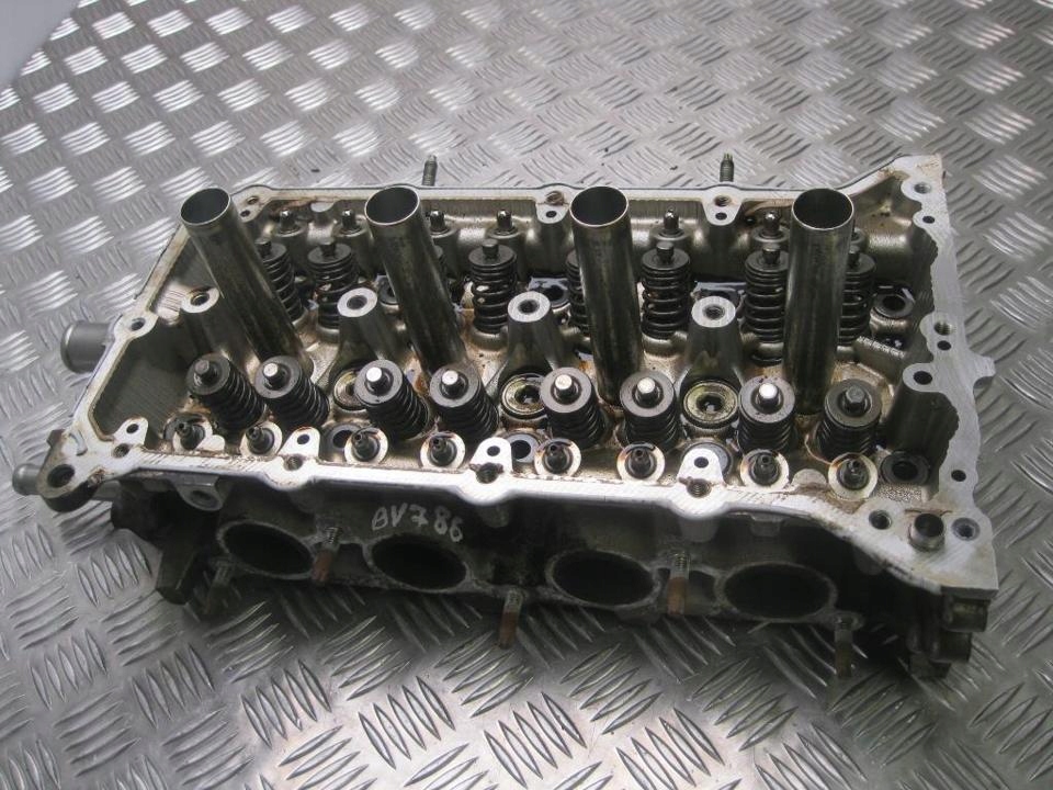 фото №1, Головка toyota avensis kombi 2012 zr25