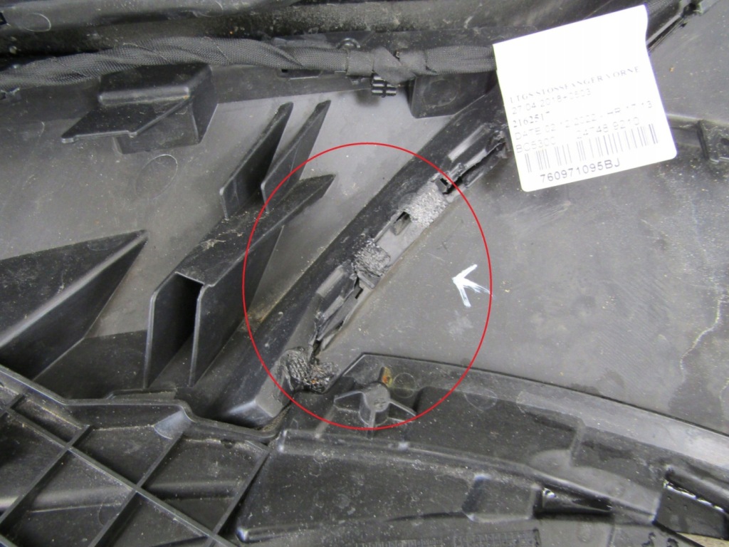 Бампер передок  vw touareg 3 3 760 6 pdc 18- Доставка