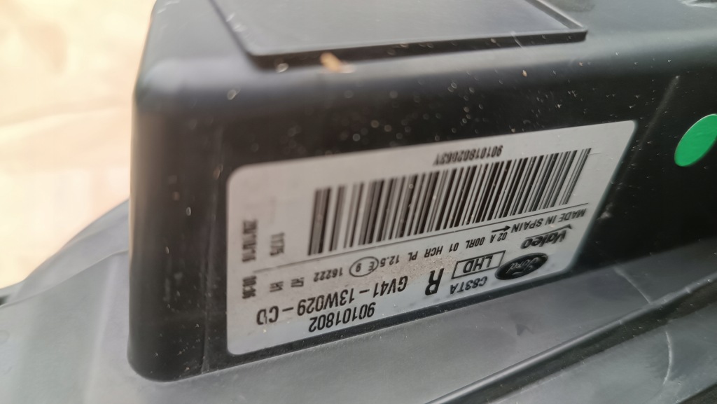 Ford kuga mk2 рестайлинг  фара правый  с led европа оригинал акция хорошее состояние cala Недорого