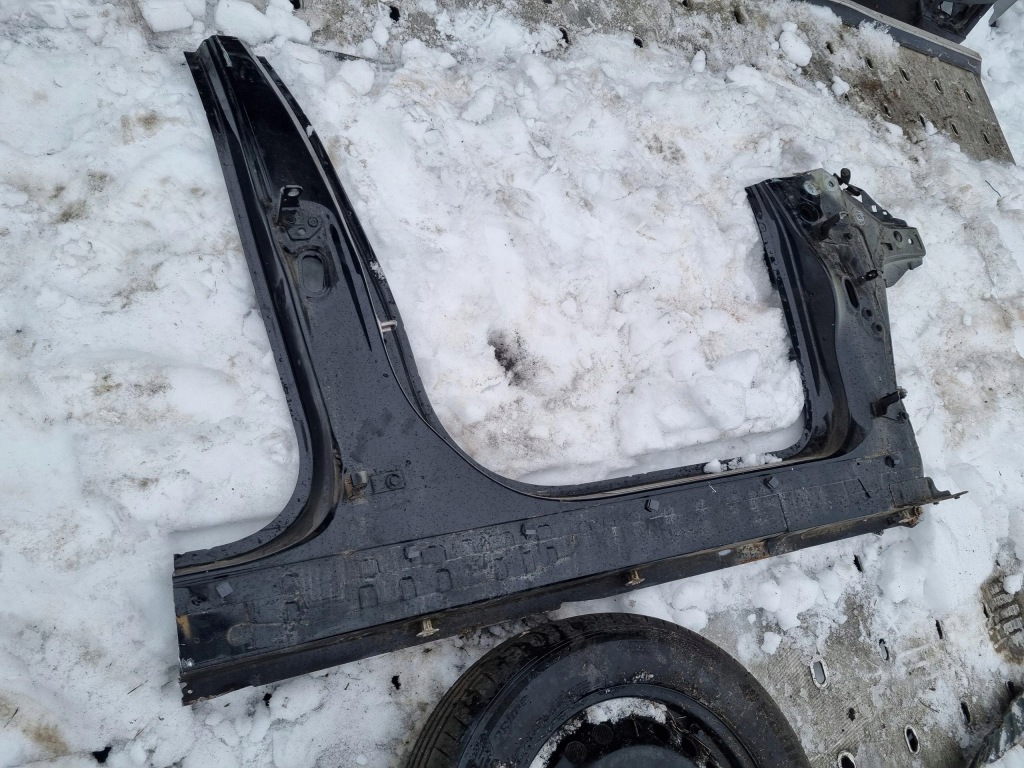 фото №1, Поріг блок двигуна правий перед ak ford focus mk4 поріг блок двигуна правий перед focus mk4