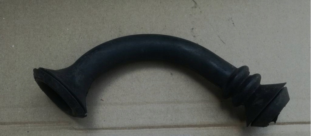 Купити Втулка трубопровід mercedes 107 sl slc 1075460085