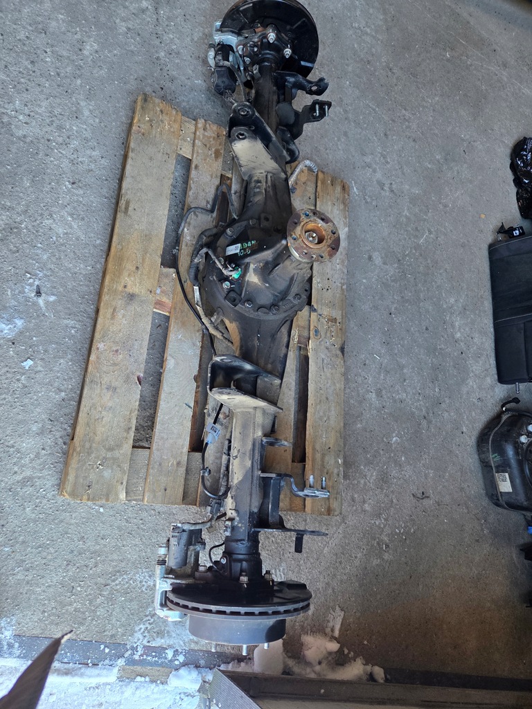 фото №3, Ford ranger vi raptor 3.0 v6 24' oś задняя , задний мост