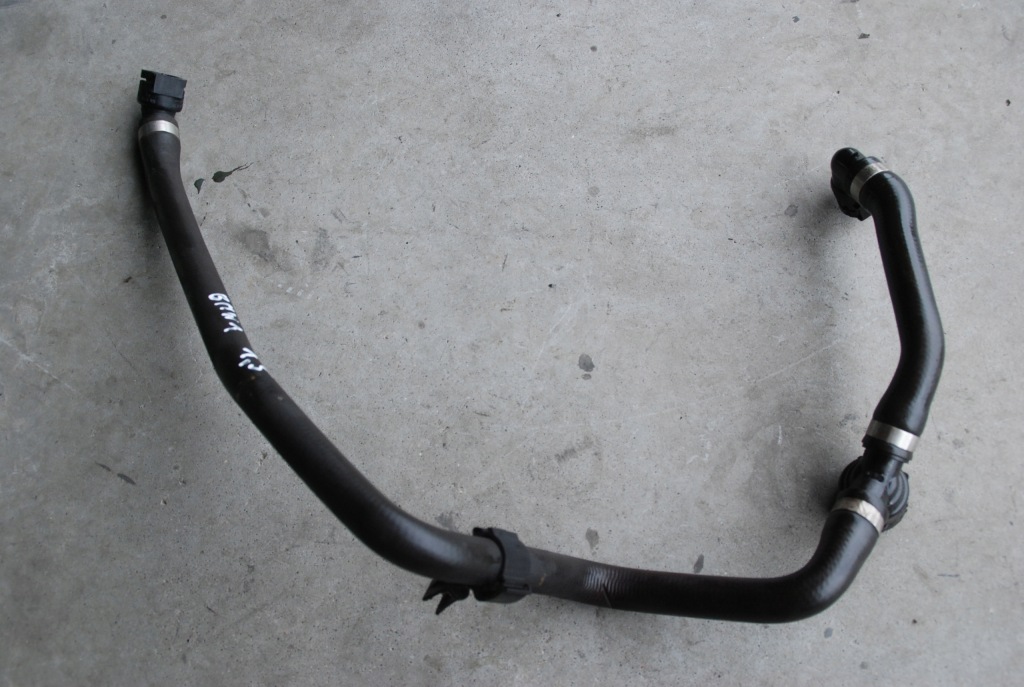 Купити Патрубок шланг трубка труба води водяна bmw f20 f21 f30 f31 1.5d