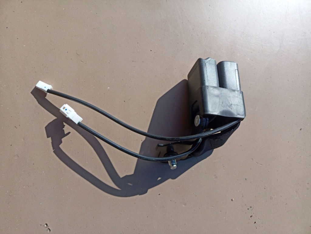 фото №4, Кліпса поперечина задня кронштейн renault kadjar