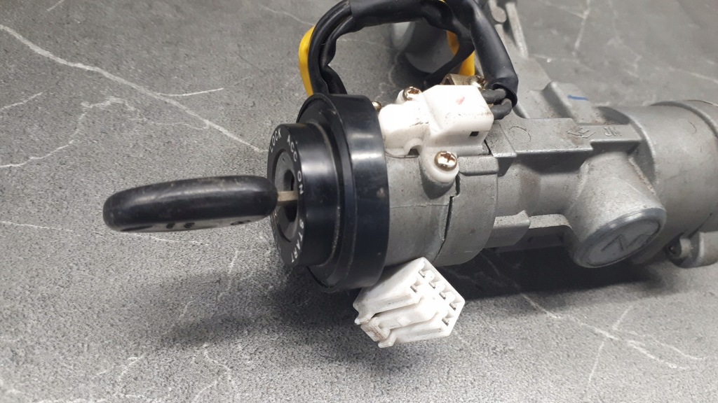 фото №9, Замок зажигания ключ hyundai tuscon 2.0 cdi 83kw