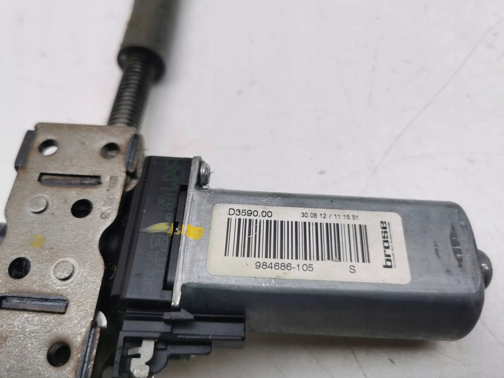 фото №6, Audi a7 s7 4g 2012 перед сторона левая моторчик регулировки сиденье