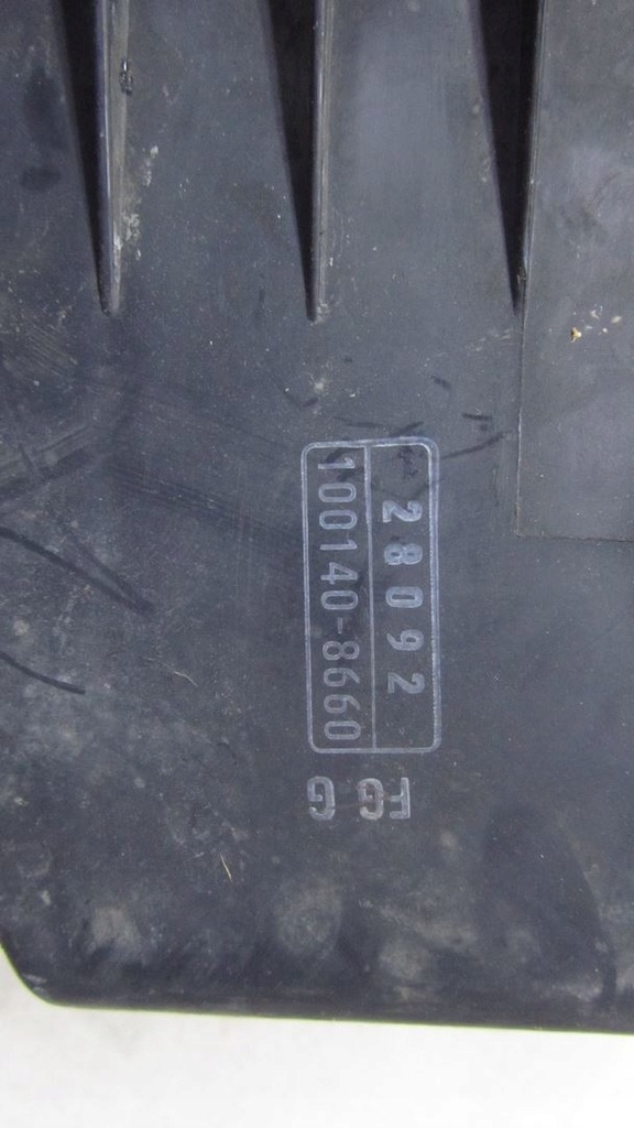 фото №7, Toyota previa 2.4 корпус фильтра воздуха 100140-8660