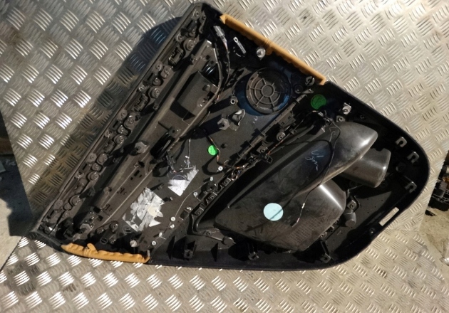 фото №4, Idealny обшивка двері задня правий bmw x6 f16 ambiente 1