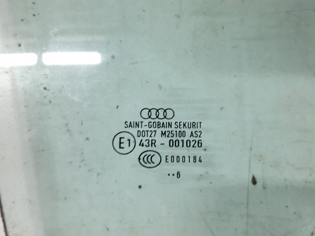 Audi r8 420 06r стекло дверь правая Цена