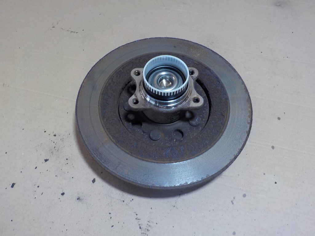 фото №3, Hyundai i40 ступица левый задняя