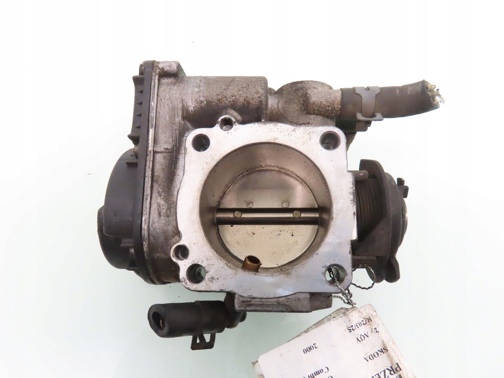 фото №5, Дроссельная заслонка skoda octavia i 2.0 06a133066e