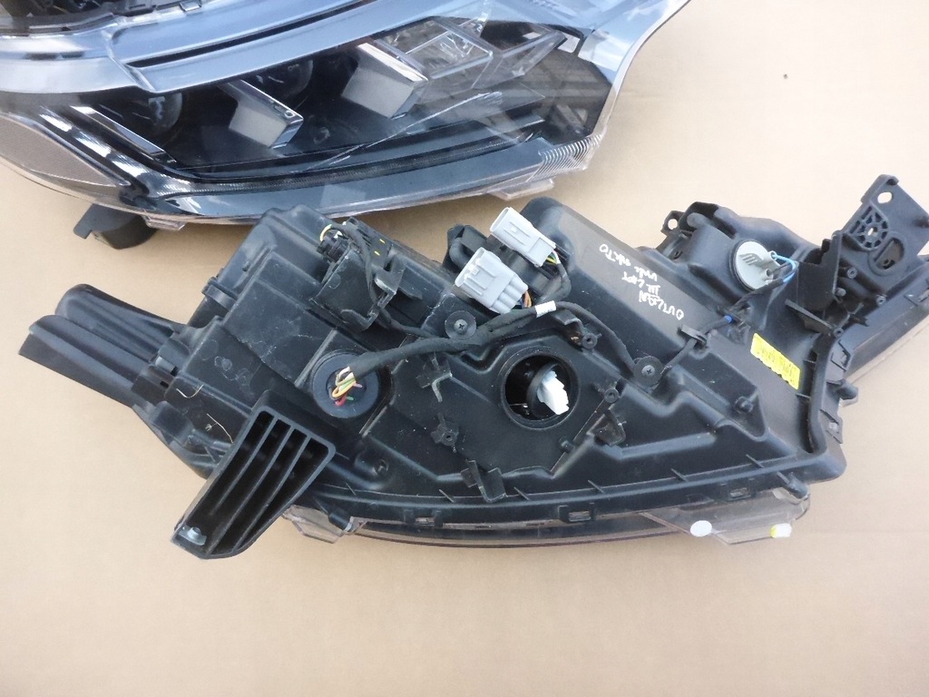 фото №13, Mitsubishi outlander iii lift 17- full led левый оригинал europa