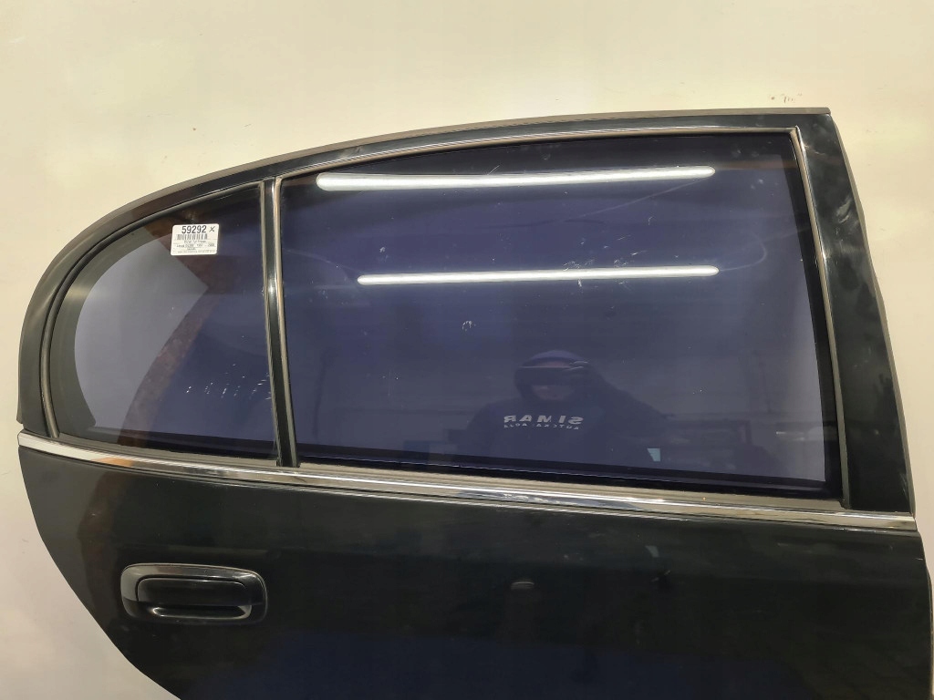 Lexus gs300 ii дверь задний  правое 202 Доставка