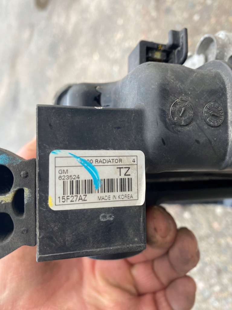 Opel mokka 1.6 cdti man радіатор води ремінь вентилятор 95424670 Зі Шроту