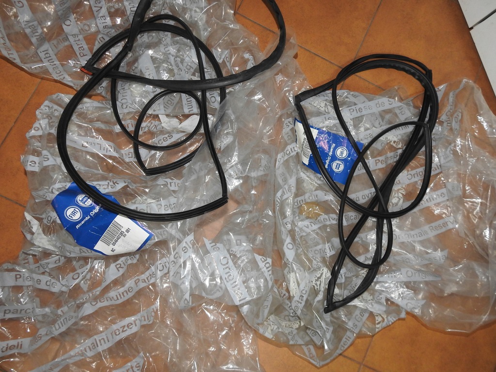 фото №6, Прокладка скло передньої fiat palio siena strada