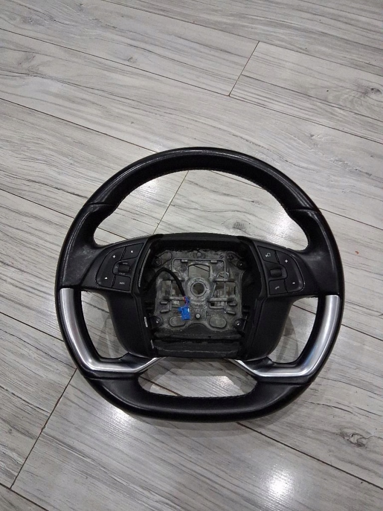 фото №1, Воздуховод кожа состояние citroen c4 picasso ii 98167370zd