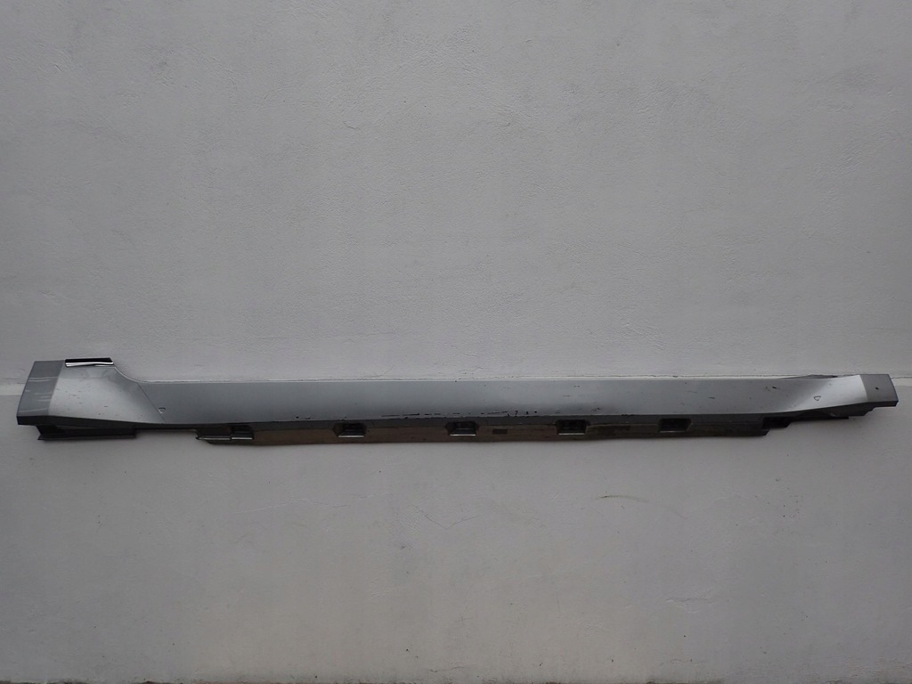 фото №1, Молдинг порог правая порог правый vw arteon 3g8