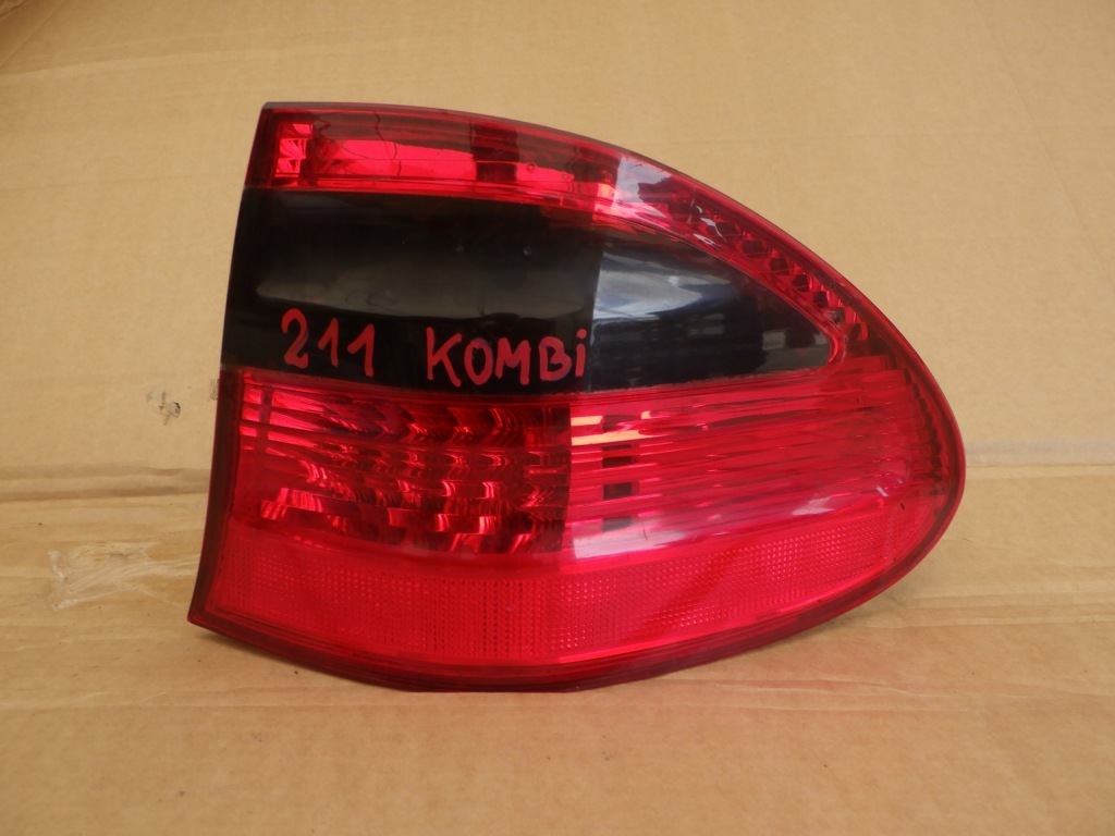 фото №1, Лампа левая задняя mercedes w211 2118201664 kombi