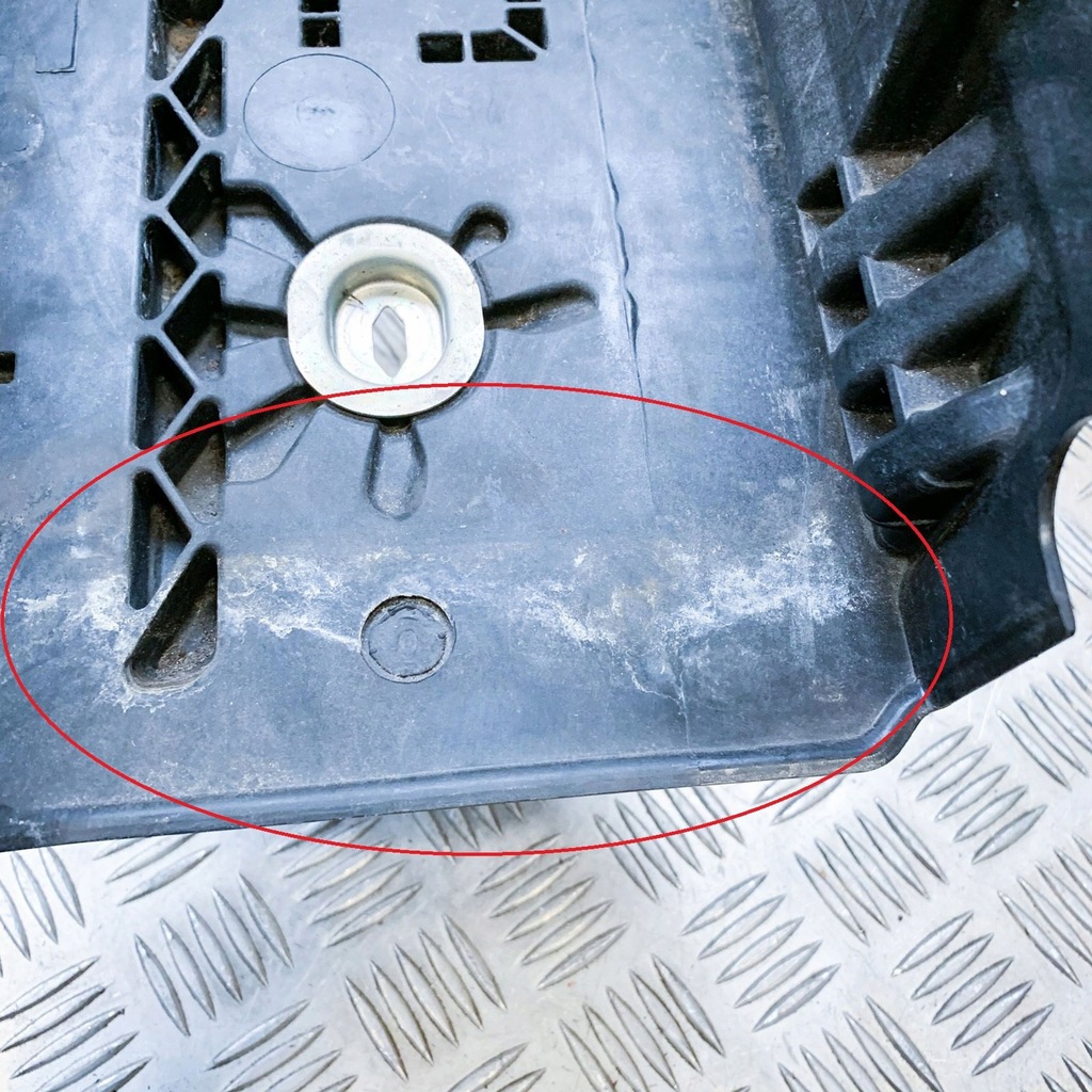 фото №7, Volvo v60 2015 основа / корпус акумулятор