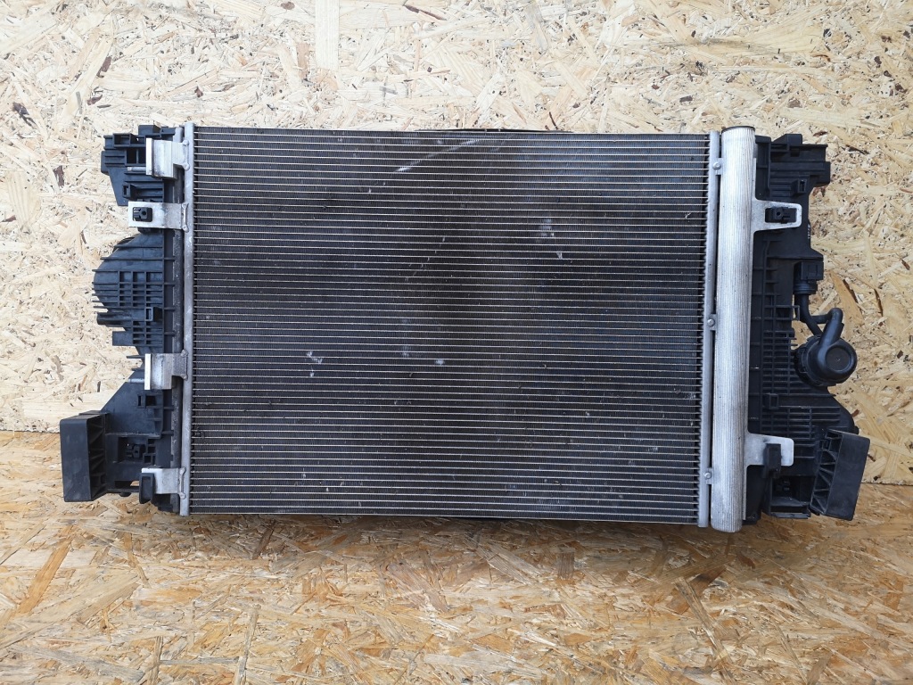 фото №1, Mercedes glb w247 радіатор вентилятор комплект 2.0d