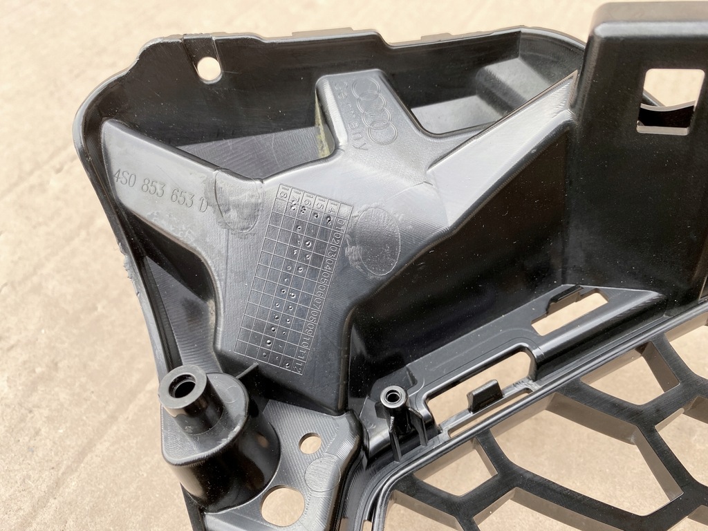 фото №8, Решітка радіатора передній решітка радіатора audi r8 4s0 4s - aso audi