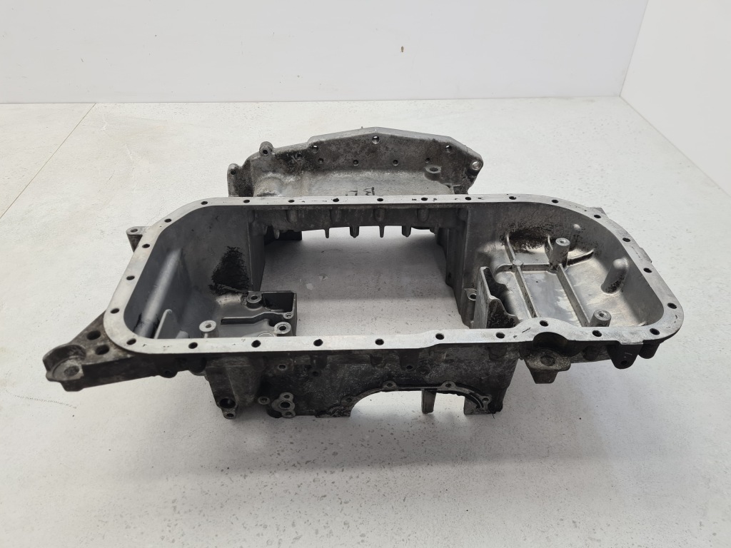 Audi a5 2.7 tdi поддон масляная двигателя 059103603bh Киев