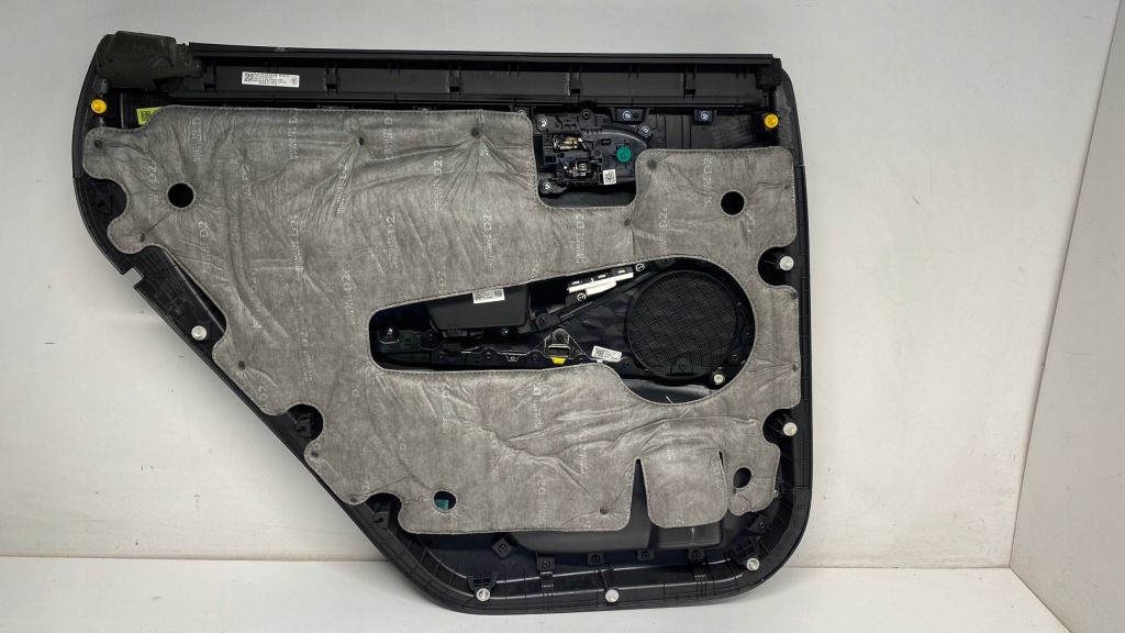 фото №7, Hyundai santa fe iv обшивка обивка дверь правый правая задняя krell шторка 18-