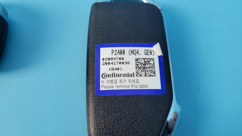 фото №10, Kia sorento iv 20r ключ pilot smart key 95440-p2400 комплект 2szt