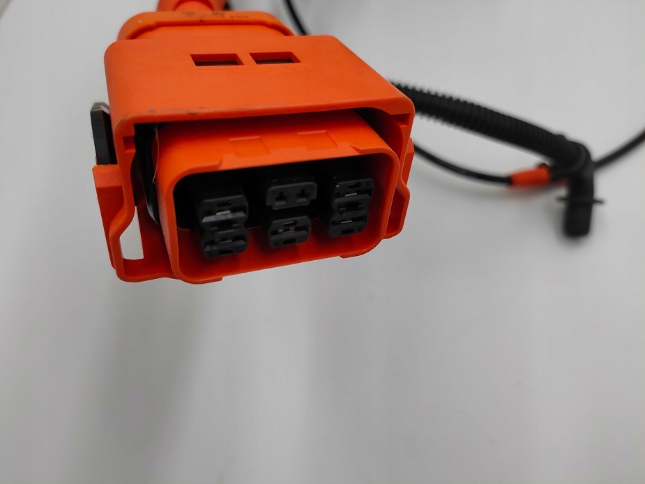 фото №8, Разъём станция зарядки 9y0971280 porsche cayenne 9y