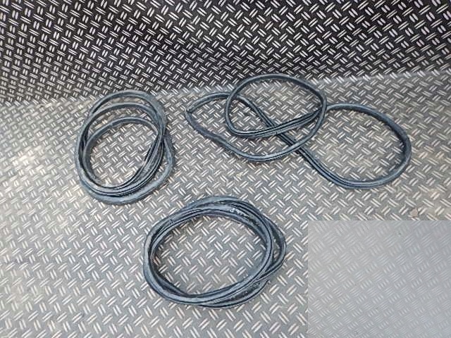 фото №1, Bmw x6 e71 прокладка вокруг дверь задняя