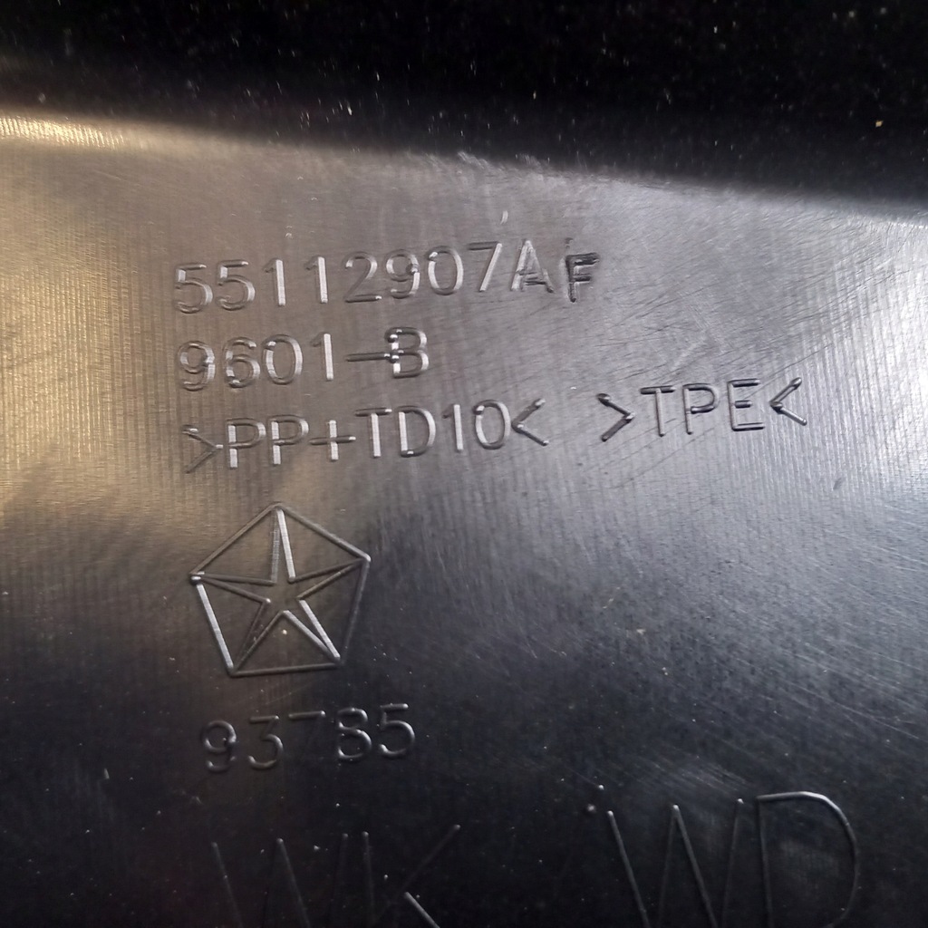 фото №10, Dodge durango 18- lift жабо пластиковый usa