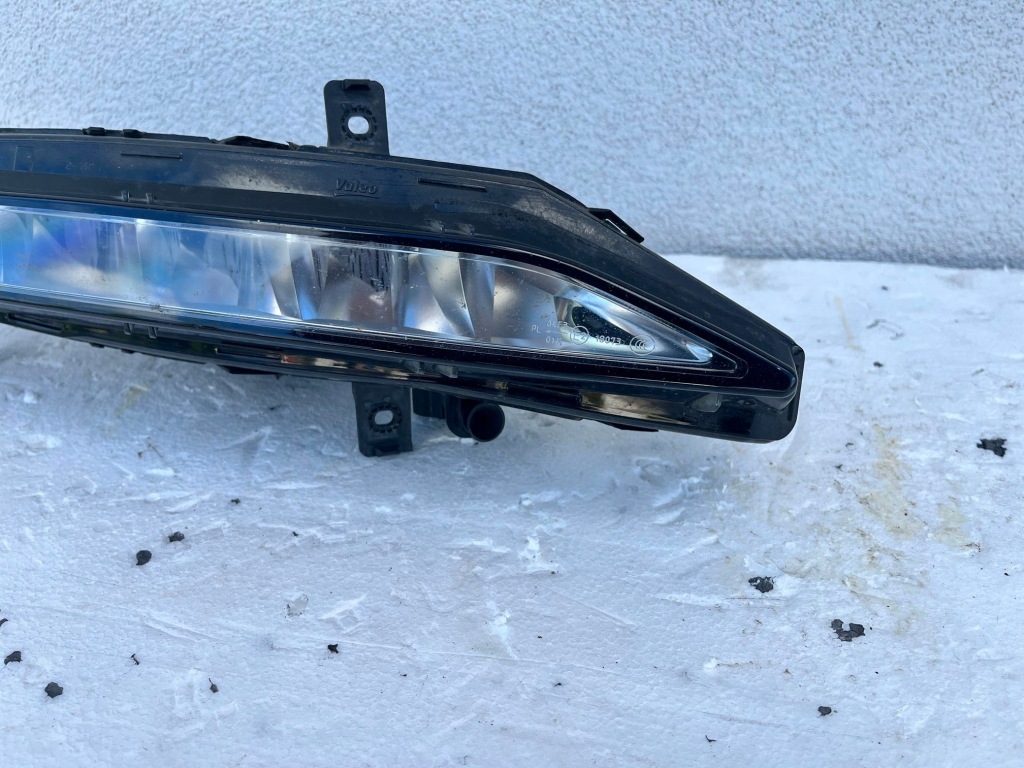 фото №4, Противотуманная фара led drl правый skoda superb 3 iii lift 3v0941700b