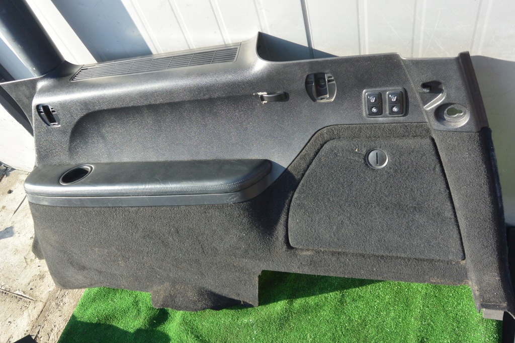 фото №10, Обшивка багажника kpl 7 мест mercedes gl x164