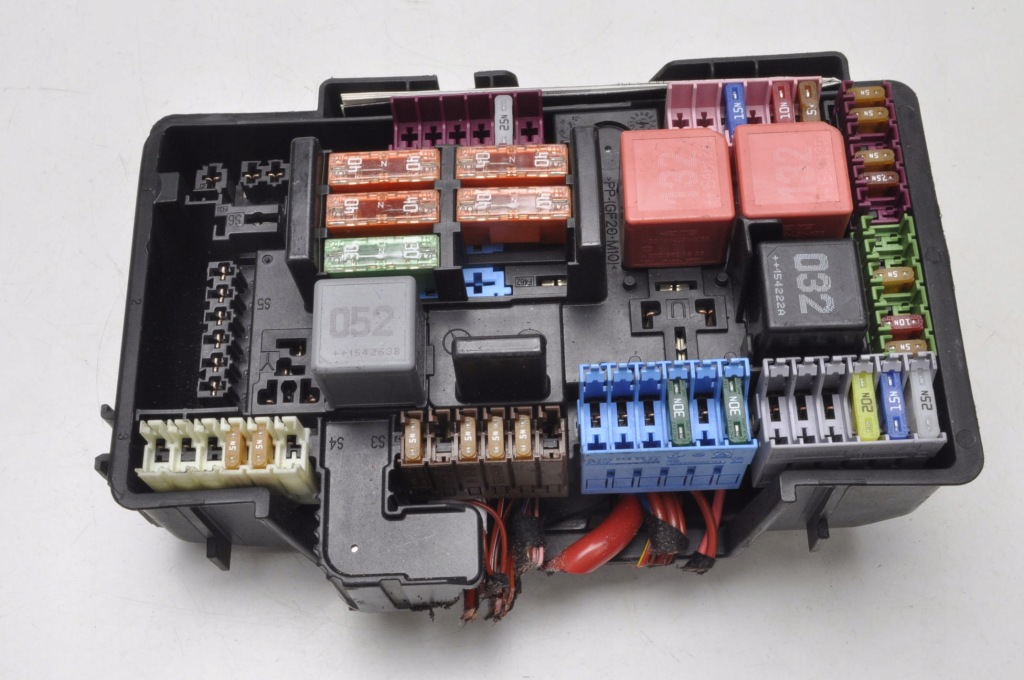 фото №1, Mercedes c w205 2.2 коробка запобіжників