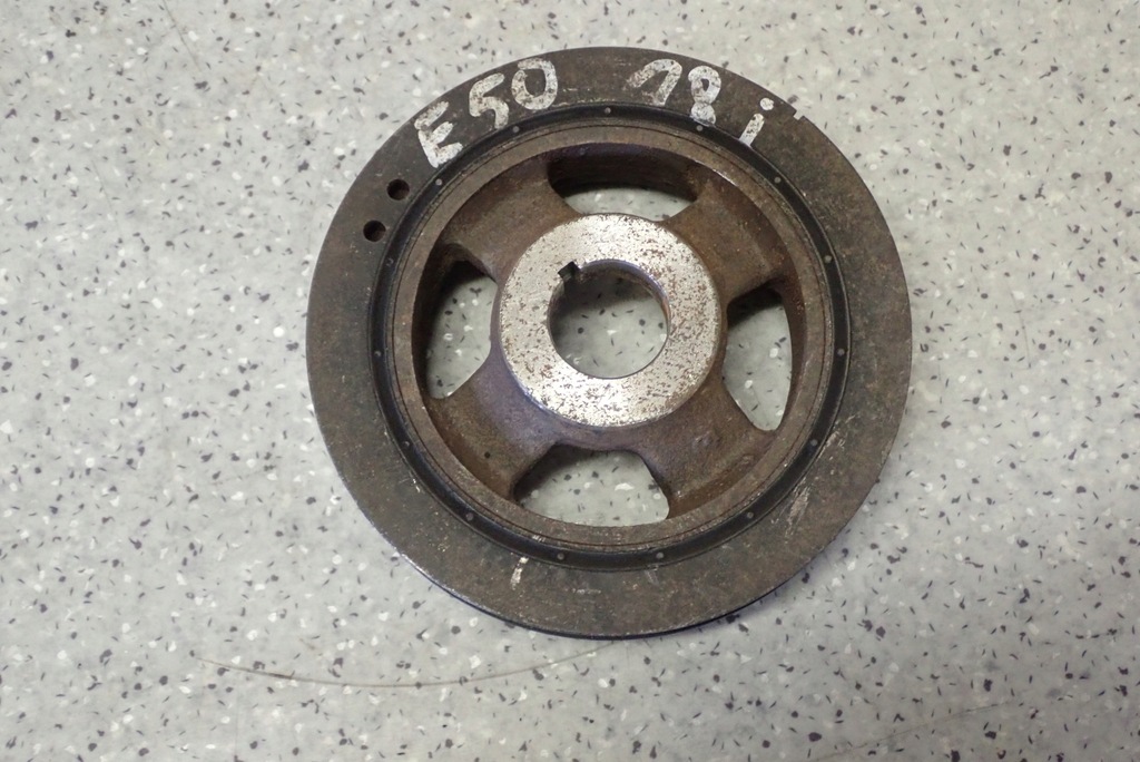 фото №4, Mitsubishi galant e50 93-96 1.8i шкив