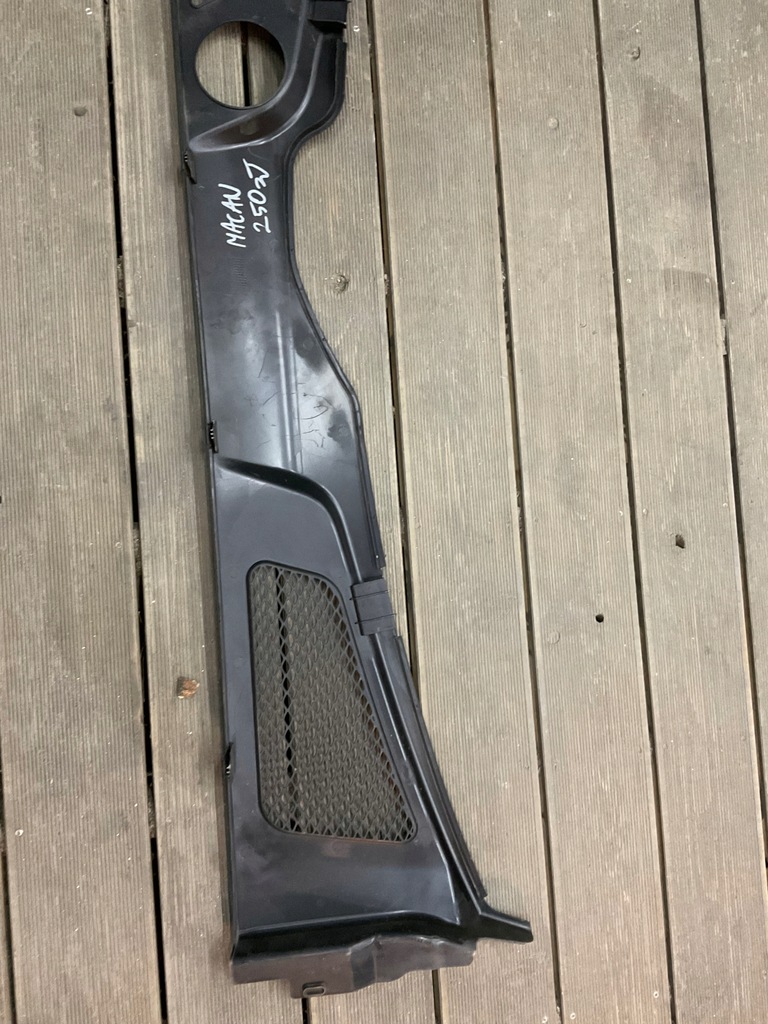 фото №7, Жабо верхний пластиковый porsche macan europa 95b819447d