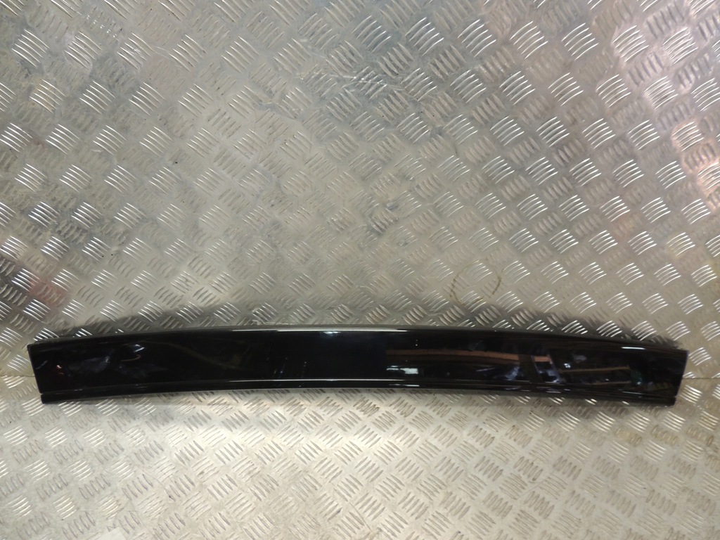 фото №1, Mercedes w205 cabrio спойлер молдинг a2056702701