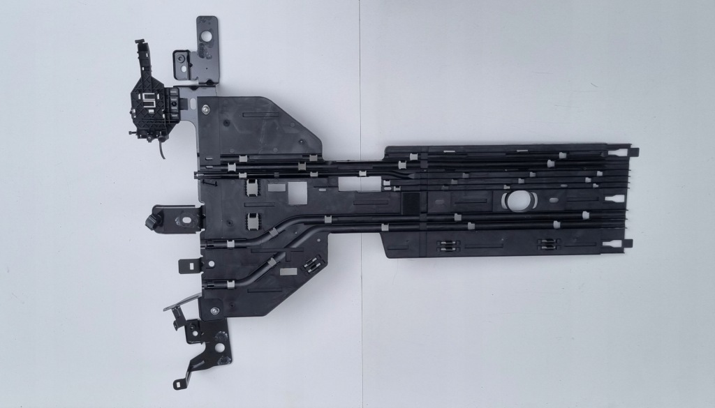 фото №1, Плита защита подвеска audi q4 e-tron