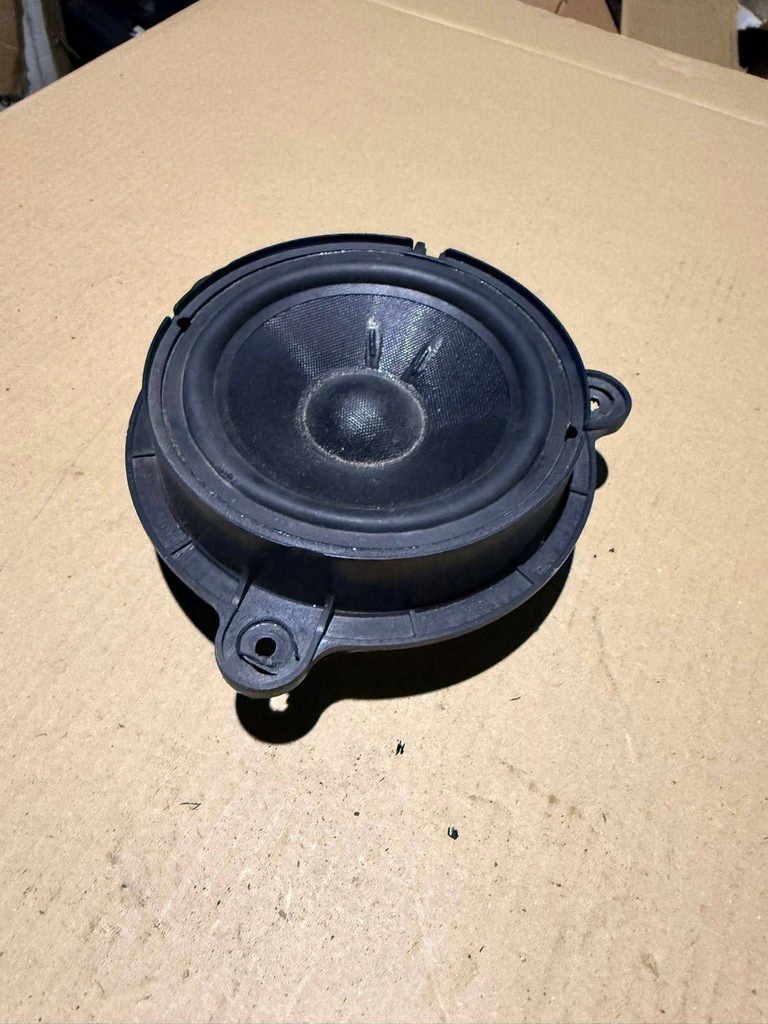 фото №1, Renault megane iii 3 динамик дверь 281440004r