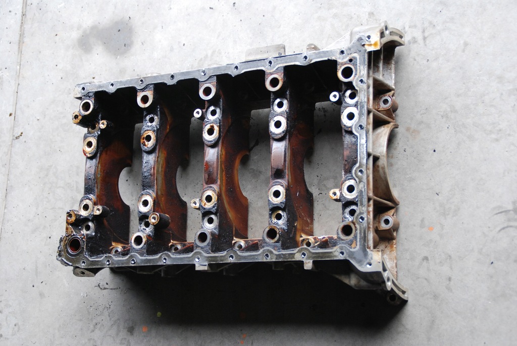 фото №4, Блок полублок двигателя porsche cayenne 4.8 lift 7l5