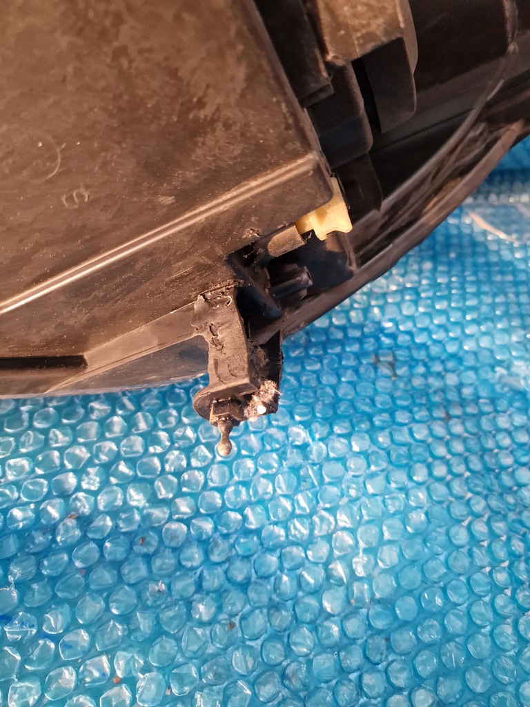 фото №8, Лампа передняя правая ford transit courier