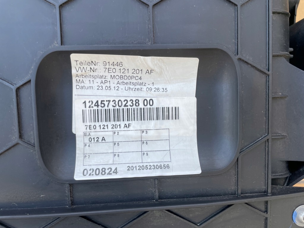 фото №15, Радіатор вентилятор vw t5 lift t6 multivan 2.0 tdi jak nowe комплект