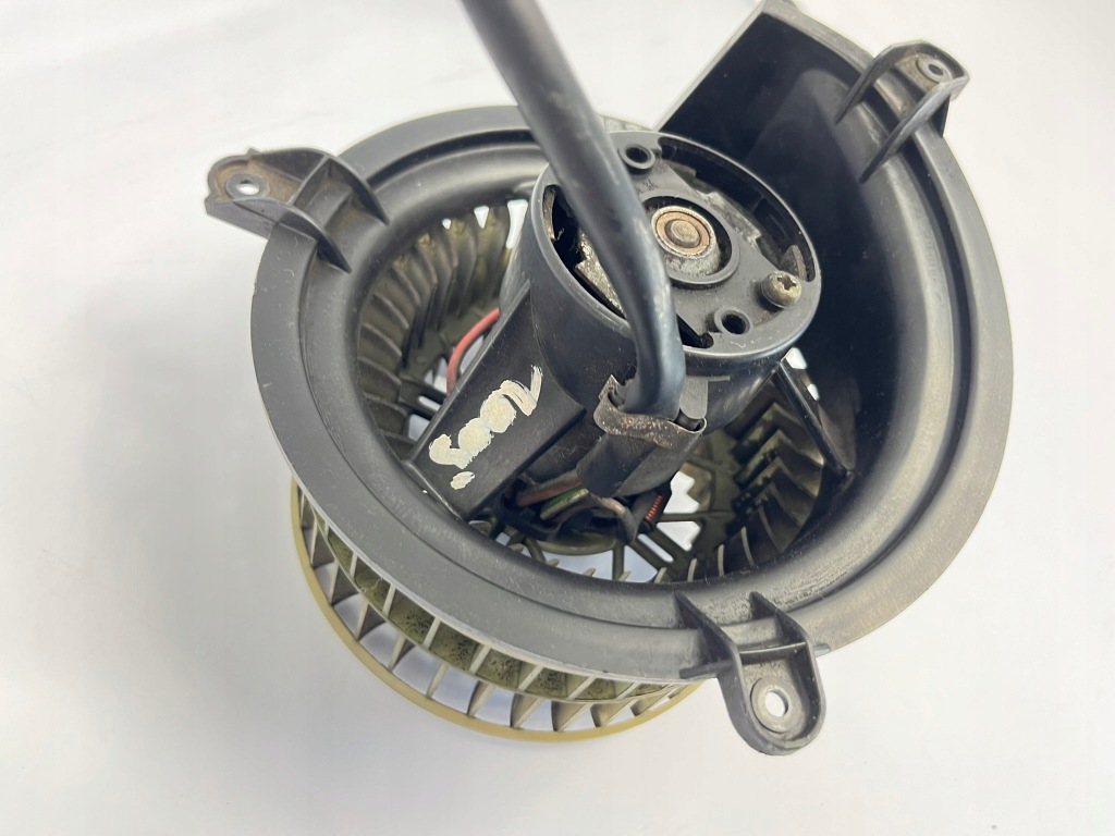 фото №9, Повітродувка вентилятор вентилятор mercedes w201 bez кондиціонер bez кондиціонера